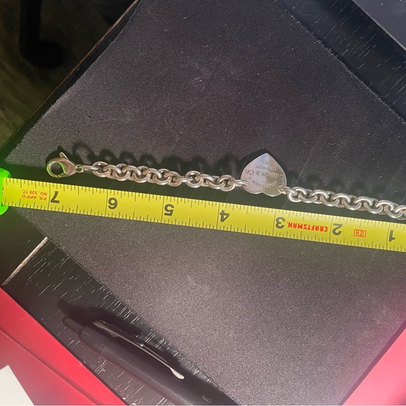 Tiffany & Co. Silver Heart Chain Bracelet - Picture 6 of 7